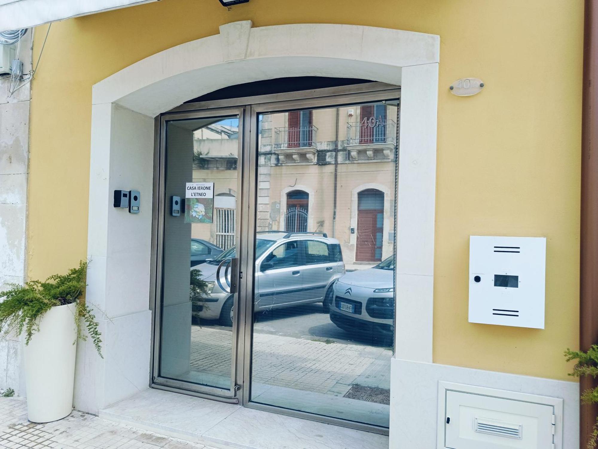 Апартаменты Casa Ierone L'Etneo Сиракузы Экстерьер фото